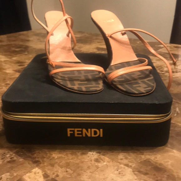fendi strap shoes